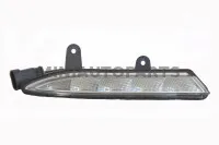 Dienas gaitas lukturi priekšā kreisajā pusē "Aixam Vision"