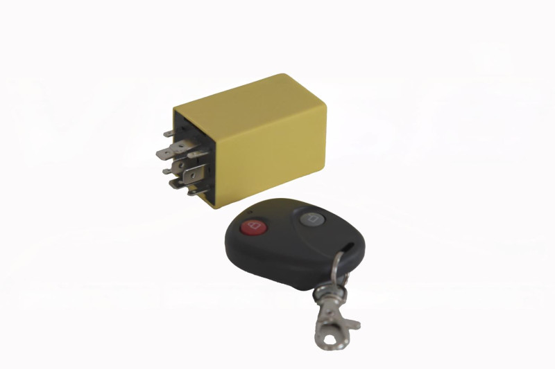 Centrālās atslēgas vadības bloks ar tālvadības pulti Chatenet CH26