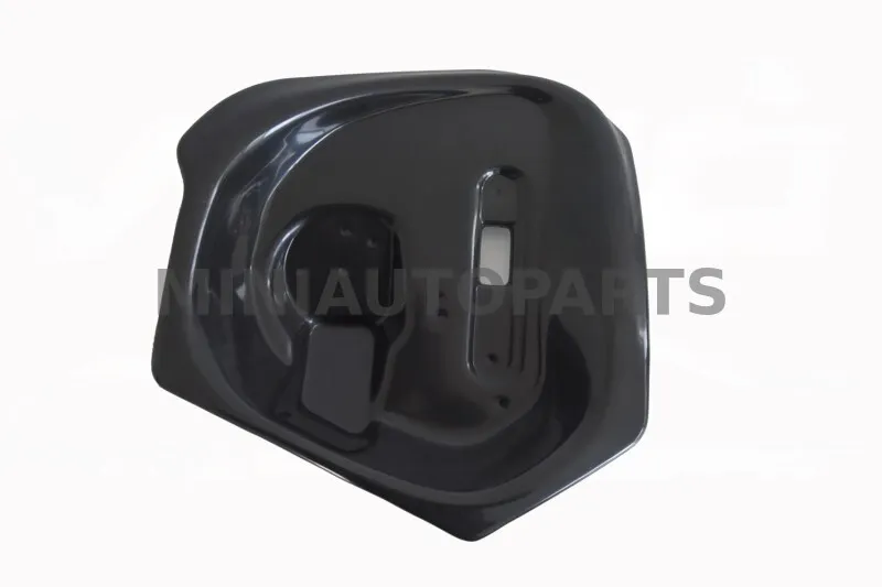 Kreisais DRL miglas luktura turētājs Microcar P105