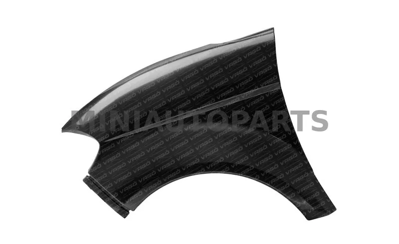 Kreisās puses priekšējais spārns Chatenet CH40