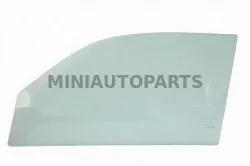 Nolaižama kreisā puse zaļas durvis Chatenet MEDIA / BAROODER