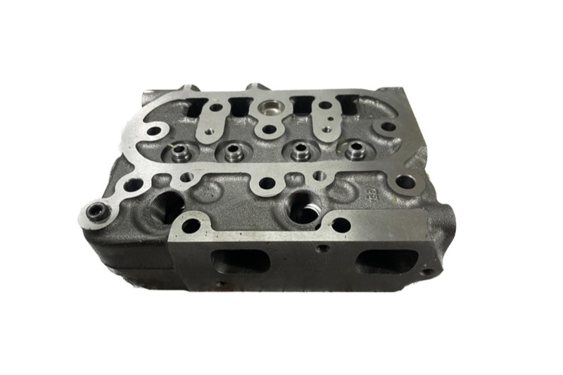 Kubota z402 dzinēja cilindra galva Aixam 400 / 500.4 / 721 / 741 / City / Crossline / Scouty / Roadline / GTO / Coupe