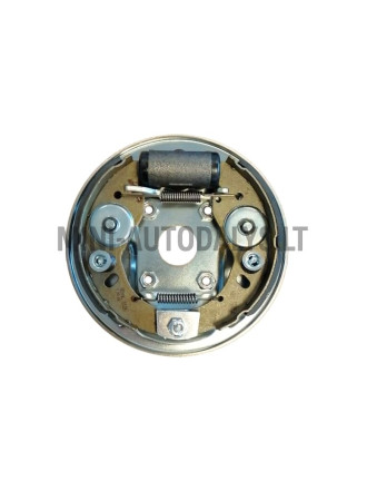 Aizmugurējā kreisā bremžu trumuļa enkura plāksne Aixam Sensation / Emotion